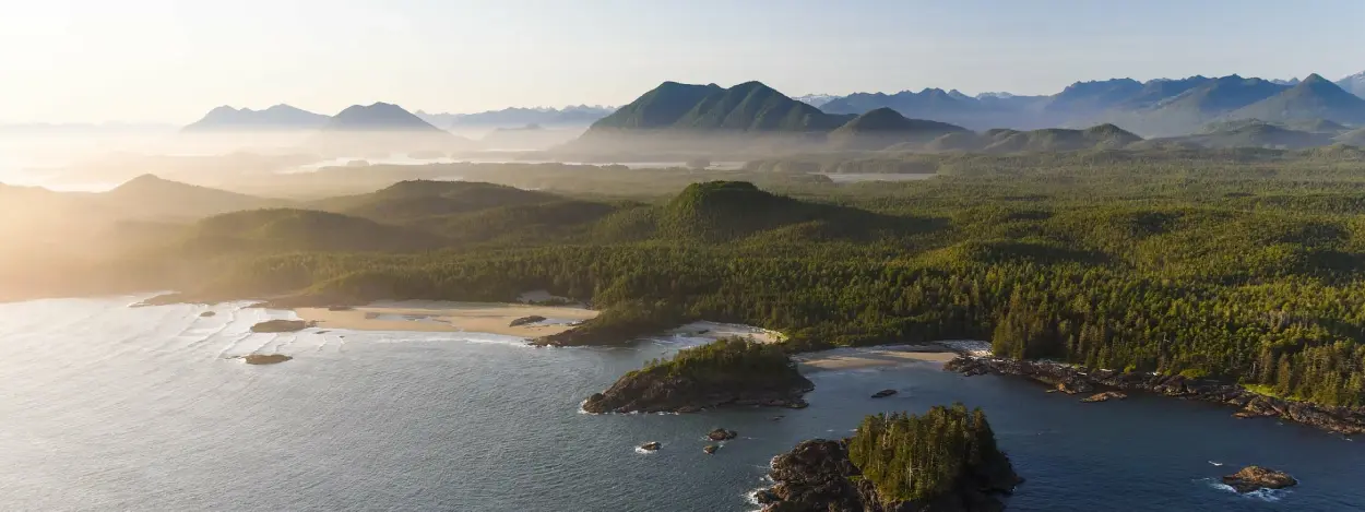 Pacific coast and mountain landscape near Vancouver